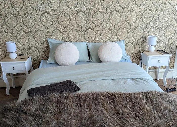 לינה וארוחת בוקר Coeur Bastide Saint Louis *